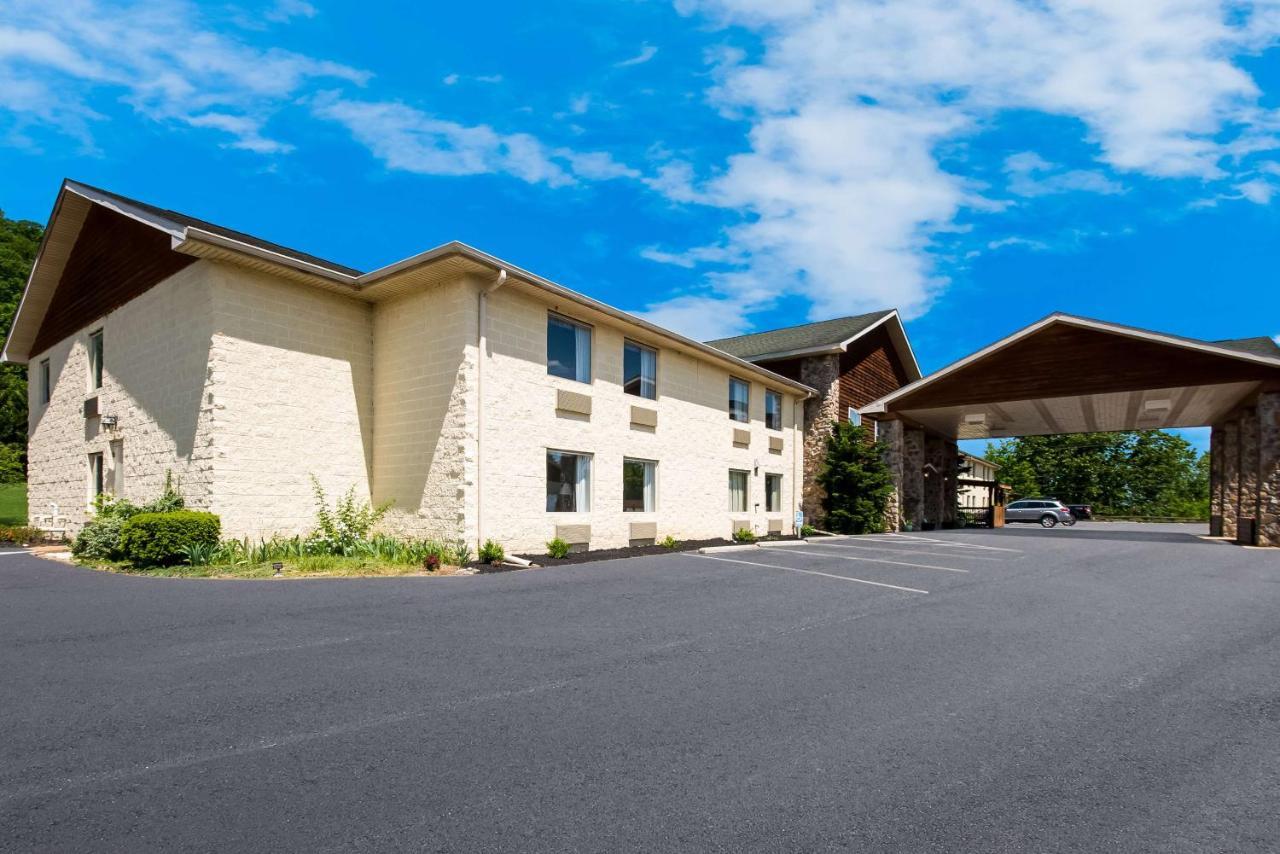 Surestay Plus Hotel By Best Western ברקלי ספרינגס מראה חיצוני תמונה