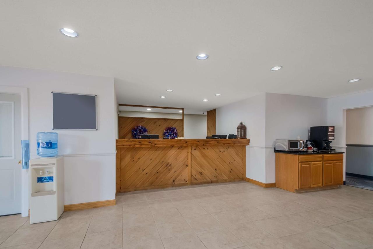 Surestay Plus Hotel By Best Western ברקלי ספרינגס מראה חיצוני תמונה