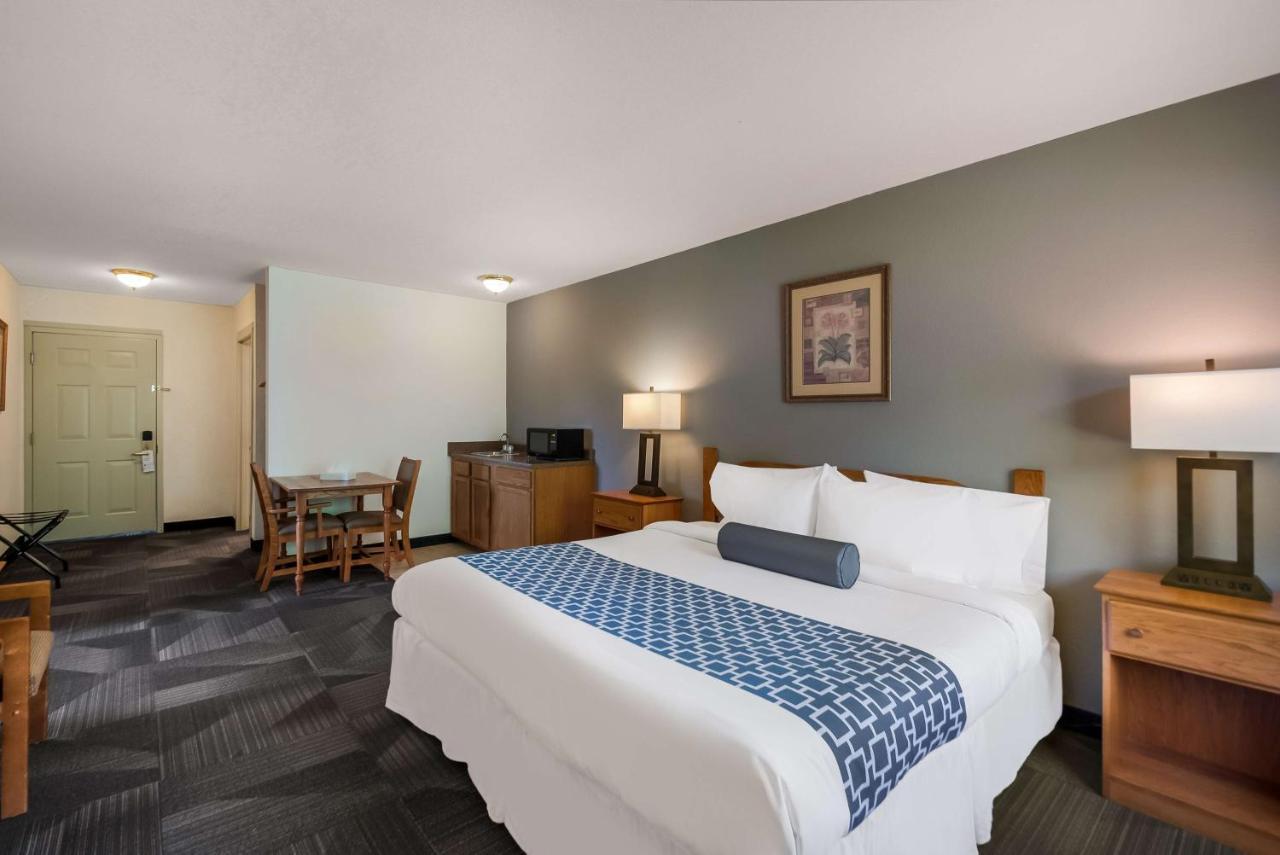 Surestay Plus Hotel By Best Western ברקלי ספרינגס מראה חיצוני תמונה