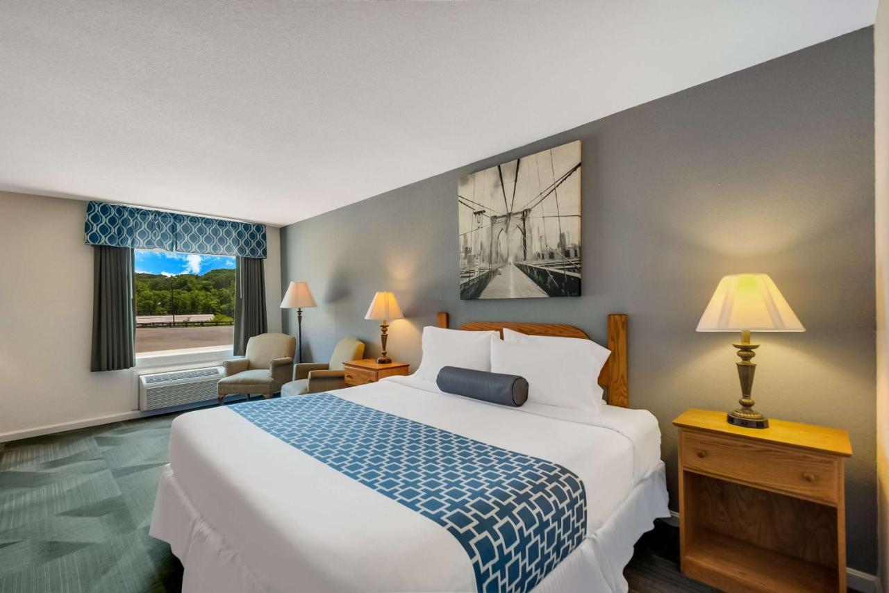 Surestay Plus Hotel By Best Western ברקלי ספרינגס מראה חיצוני תמונה