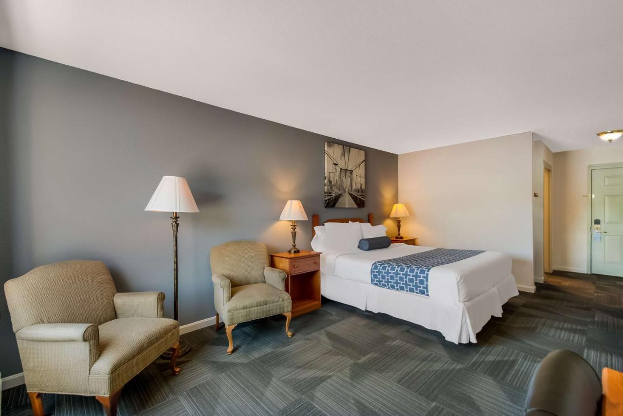 Surestay Plus Hotel By Best Western ברקלי ספרינגס מראה חיצוני תמונה