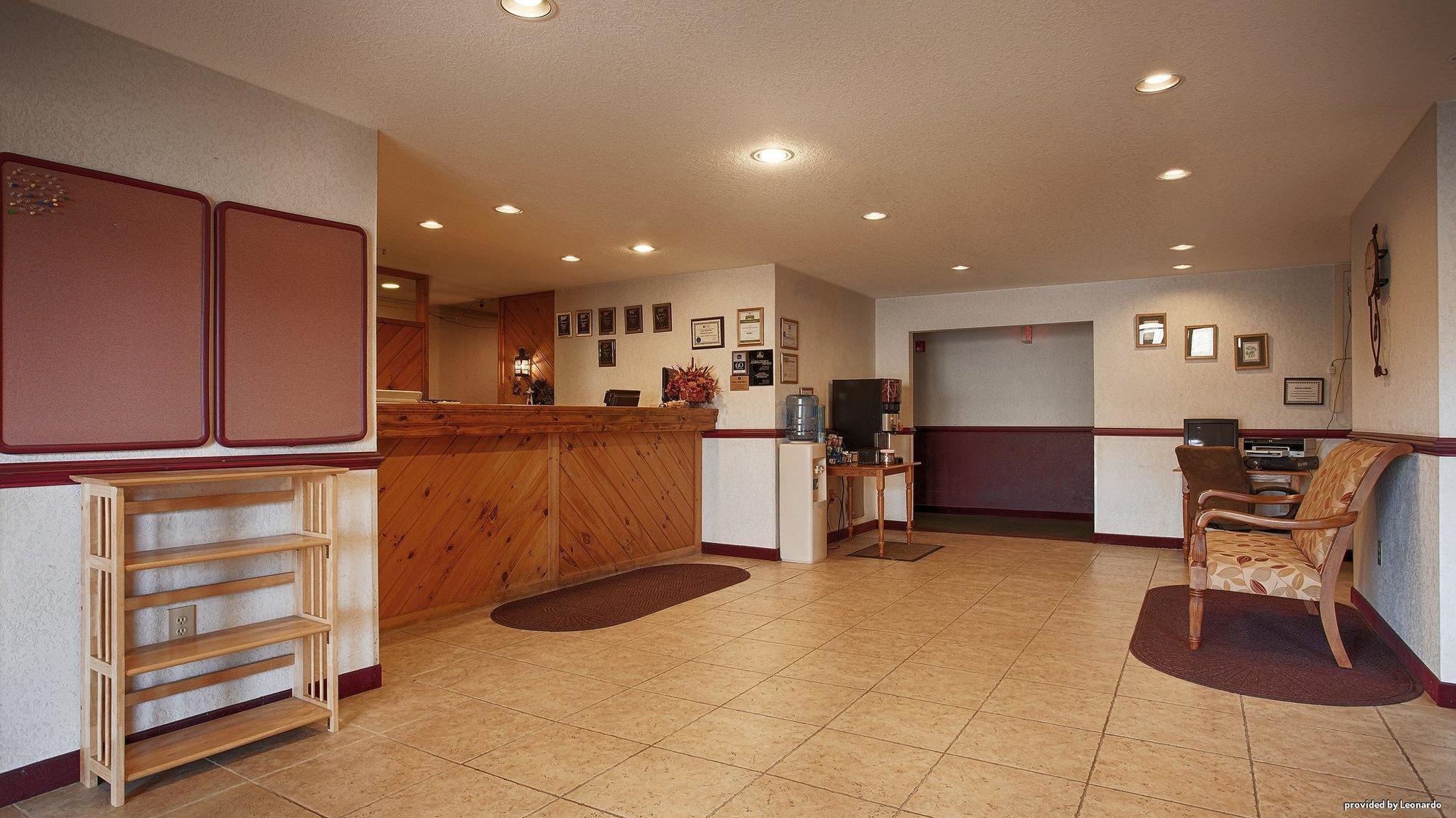 Surestay Plus Hotel By Best Western ברקלי ספרינגס מראה חיצוני תמונה