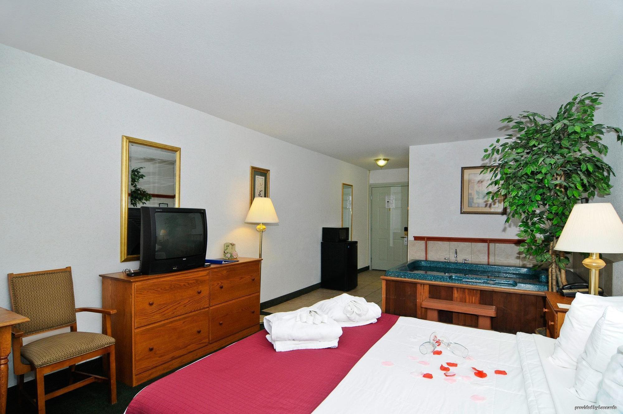 Surestay Plus Hotel By Best Western ברקלי ספרינגס חדר תמונה