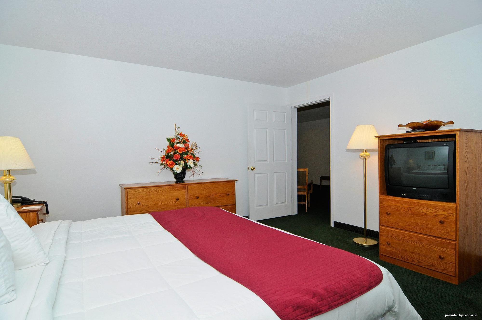 Surestay Plus Hotel By Best Western ברקלי ספרינגס חדר תמונה