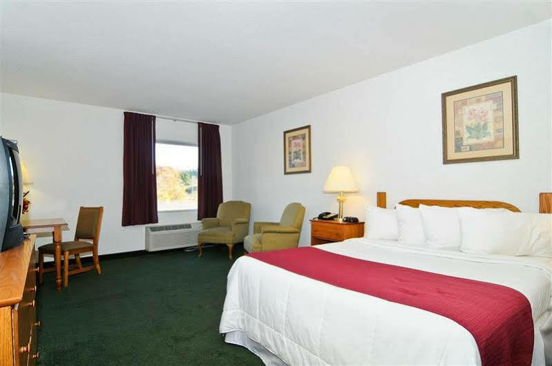 Surestay Plus Hotel By Best Western ברקלי ספרינגס מראה חיצוני תמונה